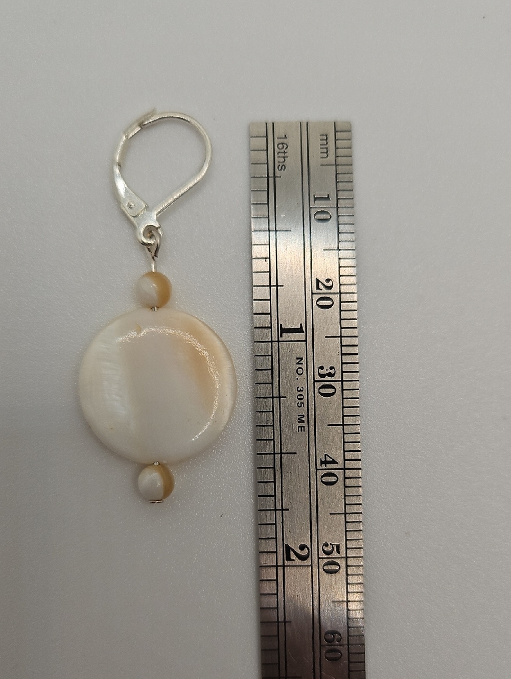 Shell coin Drop Earrings - Picture 9 of 9